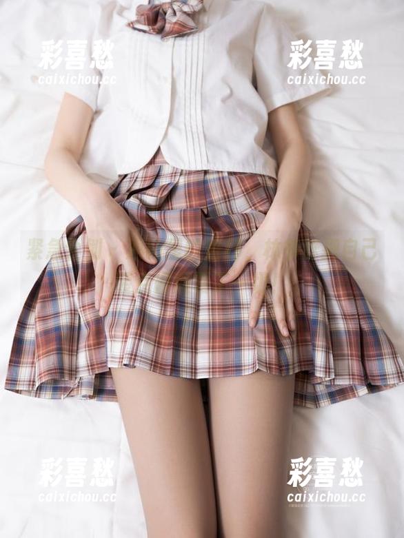 紧急企划-林书辞 紧急企划 - 原图里的婚纱,林书辞把自己装点得颠覆了一切!