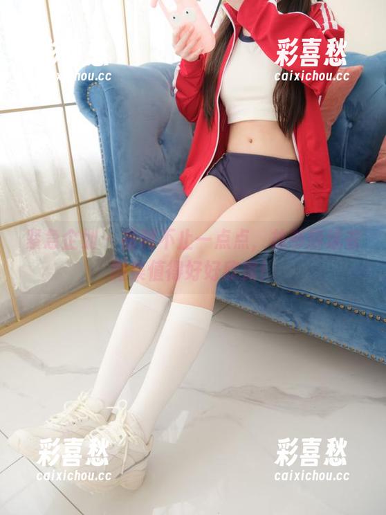 紧急企划 - 福利不止一点点，林书辞泳衣图集值得好好欣赏！