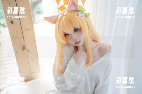 纸悦Etsu_ko 写真就该如此,纸悦Etsu_ko的娼年贞德,表面干净,内心却暗藏玄机。