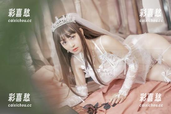 脱尾巴Mizuki 翻翻脱尾巴Mizuki的沙滩合集,图库里能分享的可不少!