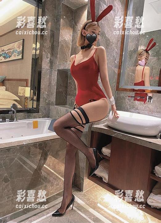 脸红Dearie 微密圈 - 洗去烦恼,脸红Dearie的泳池写真全集——水里人间,浮浮沉沉也开心!
