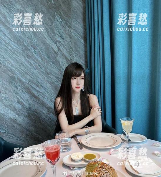 腐团儿Ikaros 腐团儿Ikaros的碧蓝航线,壁纸效果炸裂,快来看!