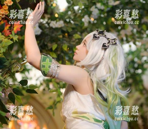 逃不开的“纳西妲的乐园”：莱可Raika的全套图集，槽点满满