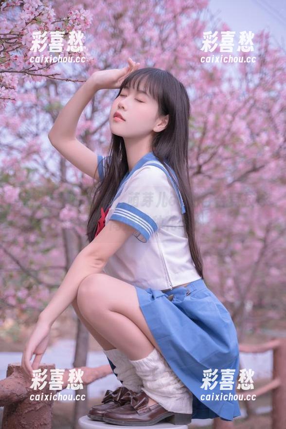 萌芽儿o0 熙熙攘攘的泳池,萌芽儿o0的百合竞技泳衣,高清照种花啦!