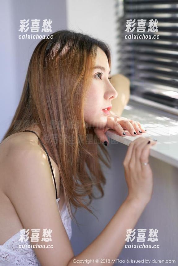 蜜桃社 - 我的琳琳ailin确认过眼神，秘书写真全集里的幽幽气息