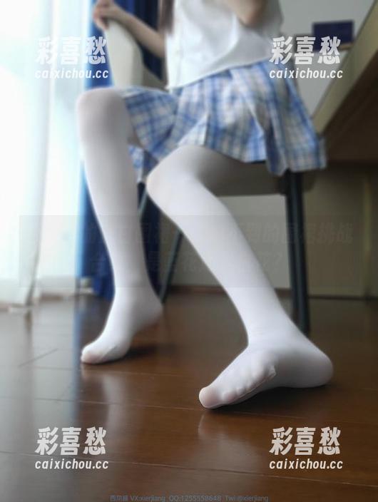 西尔酱 西尔酱的蓝白围裙—你想不到的围裙挑战合集,是蓝花还是白花?