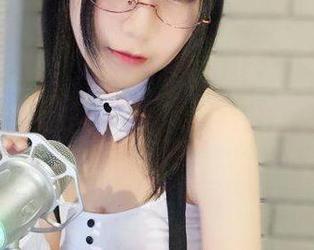 逐月Su的女仆cos,瞬间点燃你的小心思