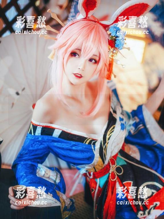 金鱼yui 金鱼yui在除夕的礼服コス,隆重推荐这本奇特图册!