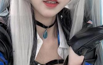 阿薰kaOriversus死库水：一组私拍，水的张力，心里的骚动…哦，那段影像！