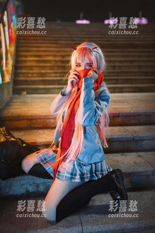 阿薰kaOri女教师私拍图集：教书育人的同时，顺便开启撩拨模式！