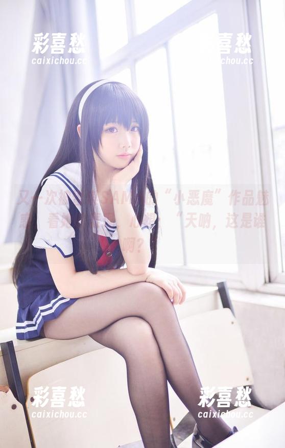 雪琪SAMA 又一次被雪琪SAMA的“小恶魔”作品魅惑,看她的表现,心想:“天呐,这是谁啊?”