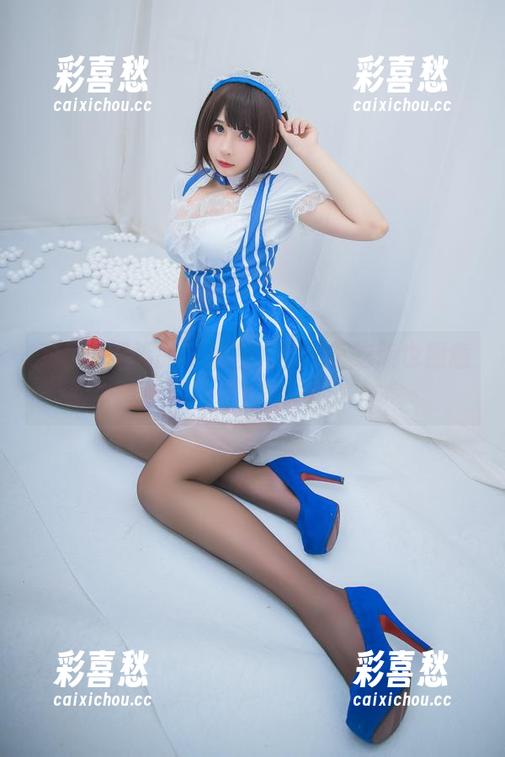 雯粥粥 为了雯粥粥的制服图,今天不吃饭也愿意!