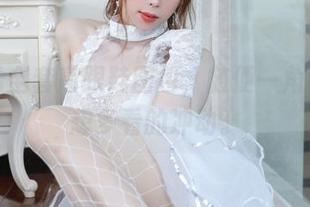鹿野希全套高跟鞋图包,随便一角都有种想多看的冲动。