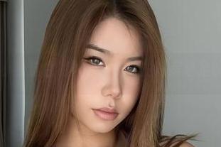 微密圈 - 别小看这白衬衫,黑饱宝的私房里足以撩动幽深。