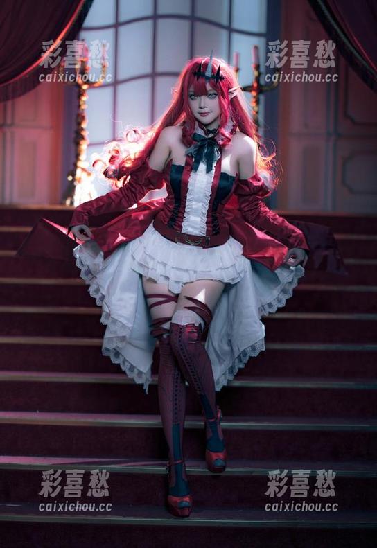 黑龙贯通 黑龙贯通:当布洛妮娅遇上墙壁——一张能卷走你晚餐的写真壁纸